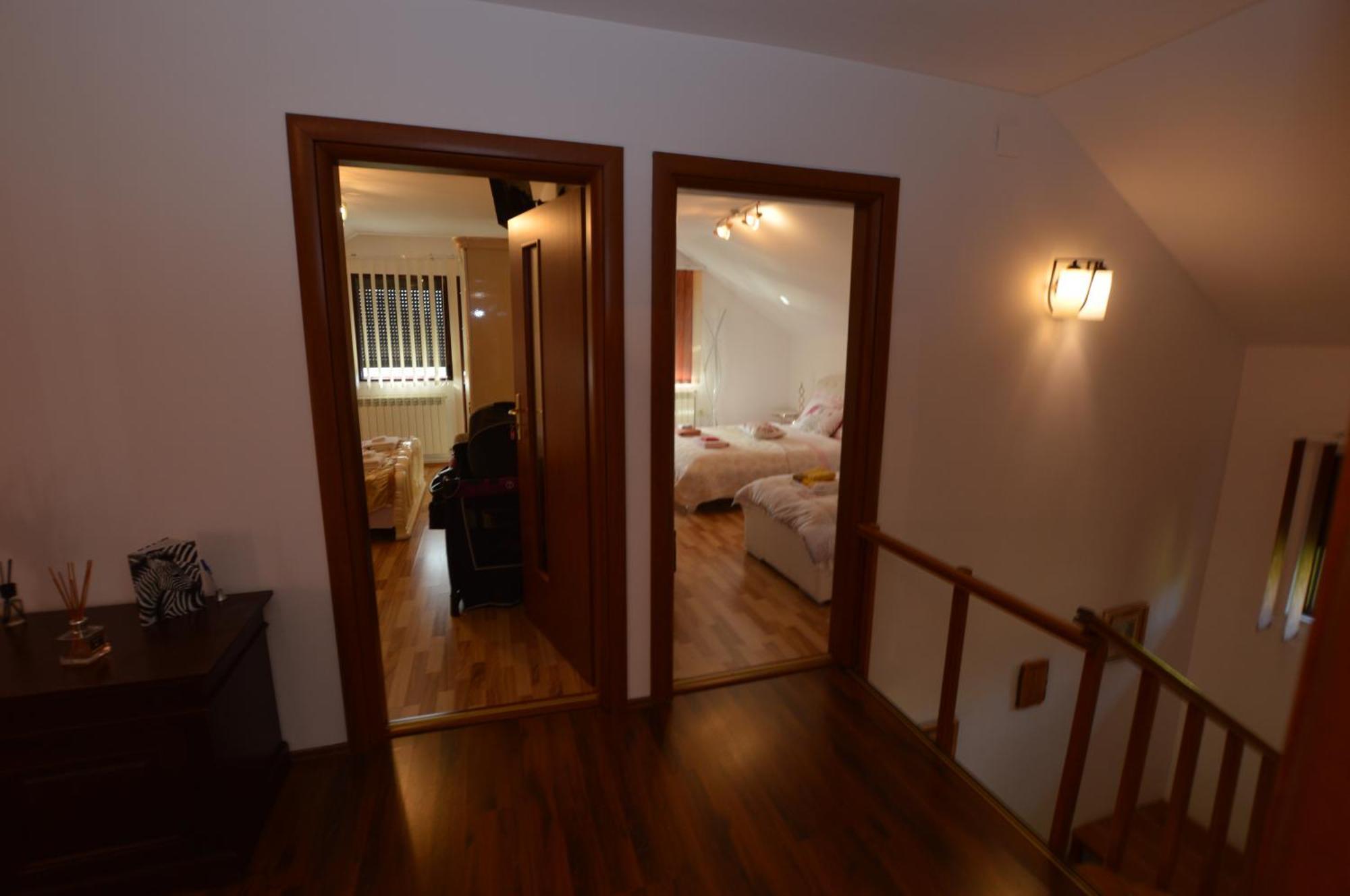 Casa Irina Villa Piatra Neamţ Exterior foto